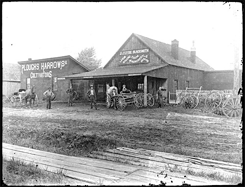 Photo: Machinery and farm equipment shop, Eastern Ontario, [between 1895 and 1910]