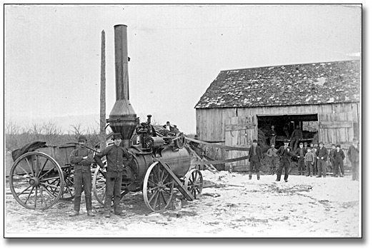 Photo: Threshing machine with steam engine, [ca. 1914], (detail)