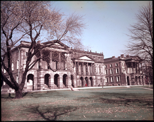 Osgoode Hall, 1952