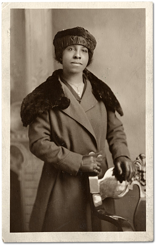 Photographie : Ella Mae Adams, [entre 1900 et 1920]