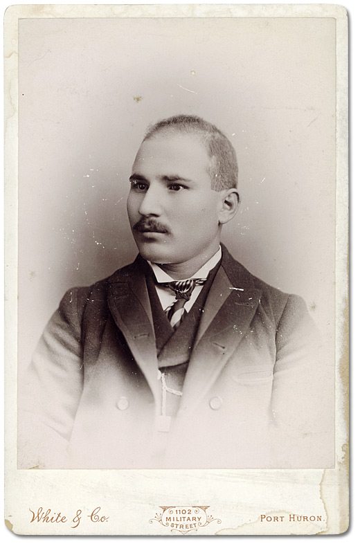 Photographie : Orri [?] Smith, fils de James Smith d’Amherstburg, Ontario, [vers 1870s]