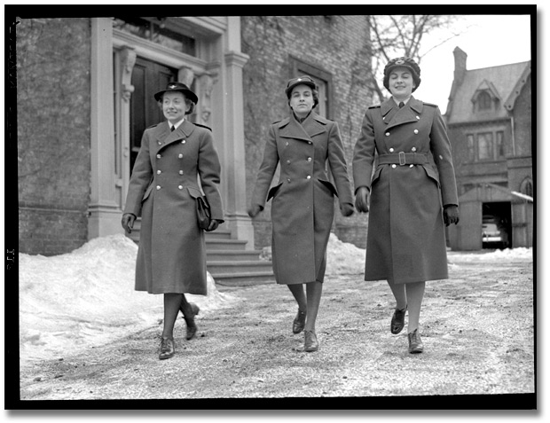 Photo: Women in military uniform, [ca. 1945] 