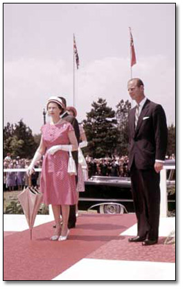 Photographie : La Reine Elizabeth et le prince Philip, 1959 (détail)
