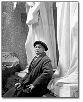 Photo: Walter Allward in studio, May 1922