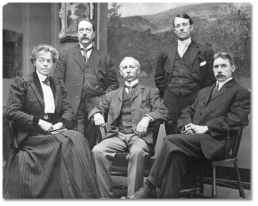 Photo: Hanging Committee, 1908
