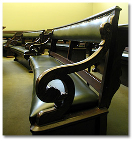 Photo: Detail of Courtroom 4 (formerly Queen’s Bench), Osgoode Hall, 2006 - 1