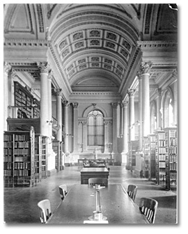 Dessin : Perspective de la bibliothèque, Osgoode Hall, vue vers l’est [vers 1855-vers 1856]