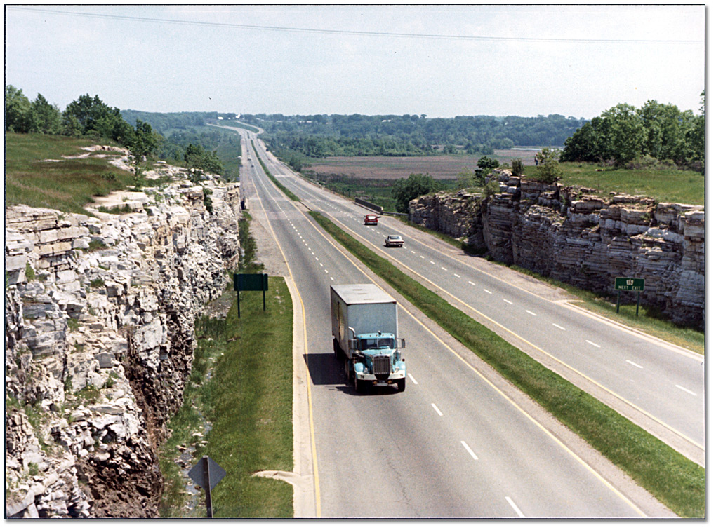 Photographie : Autoroute 401, près de Kingston, 1960-[198-?]