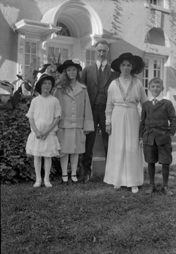 Alan Sullivan et sa famille [octobre 1915]