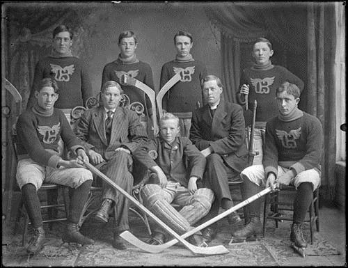 Équipe de hockey de la baie Gore [vers 1920]