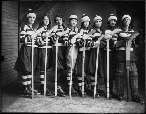 Équipe feminine de hockey, 1921