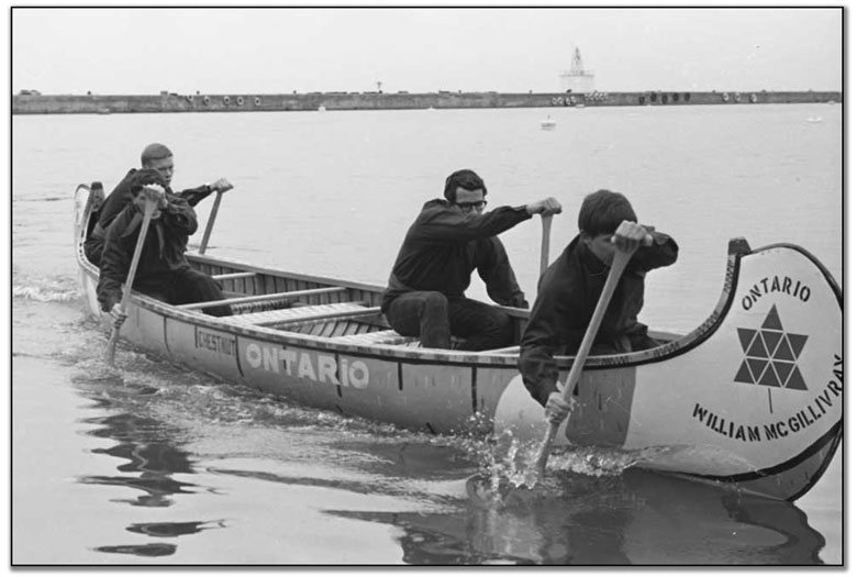 “Ontario Voyageurs” practise canoeing in Toronto Harbour, May 4, 1967 (67124-8)