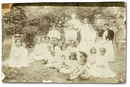 Photographie : Groupe de l’école du dimanche baptiste, à Amherstburg, Ontario, [vers 1910]
