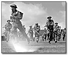 Photo: Dutch troops [soldiers running], April 1941