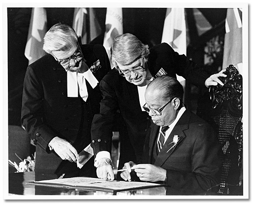Photo: Ombudsman swearing-in ceremony, March 21, 1984
