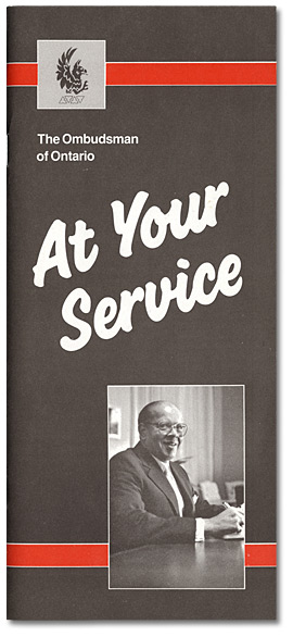 Couverture : Brochure de l'Ombudsman de l'Ontario, At Your Service, [vers 1984-1988]