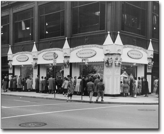 Photo: People Looking at Window Display, 1958