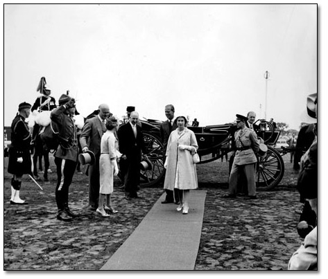 Photo: The Queen and Prince Philip at the Queen's Plate