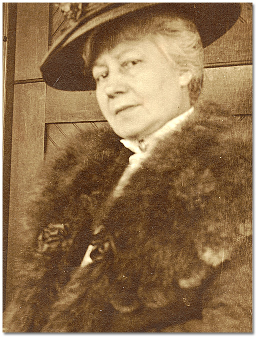 Photographie : Mary Augusta Hiester Reid, [vers 1900]