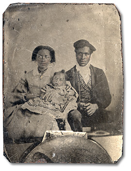 Photo: Unidentified Man, Woman and Child, [ca. 1875]