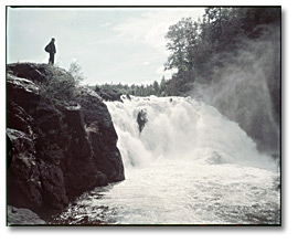 Photographie : Chutes Silver, parc provincial Quetico, 1958