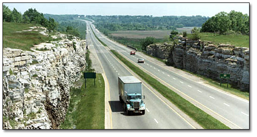 Photo: Highway 401 near Kingston, 1960-[198-?]