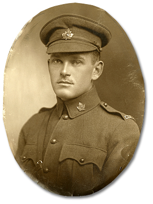 Portrait of Harry Mason in military uniform, [ca. 1914-1917]