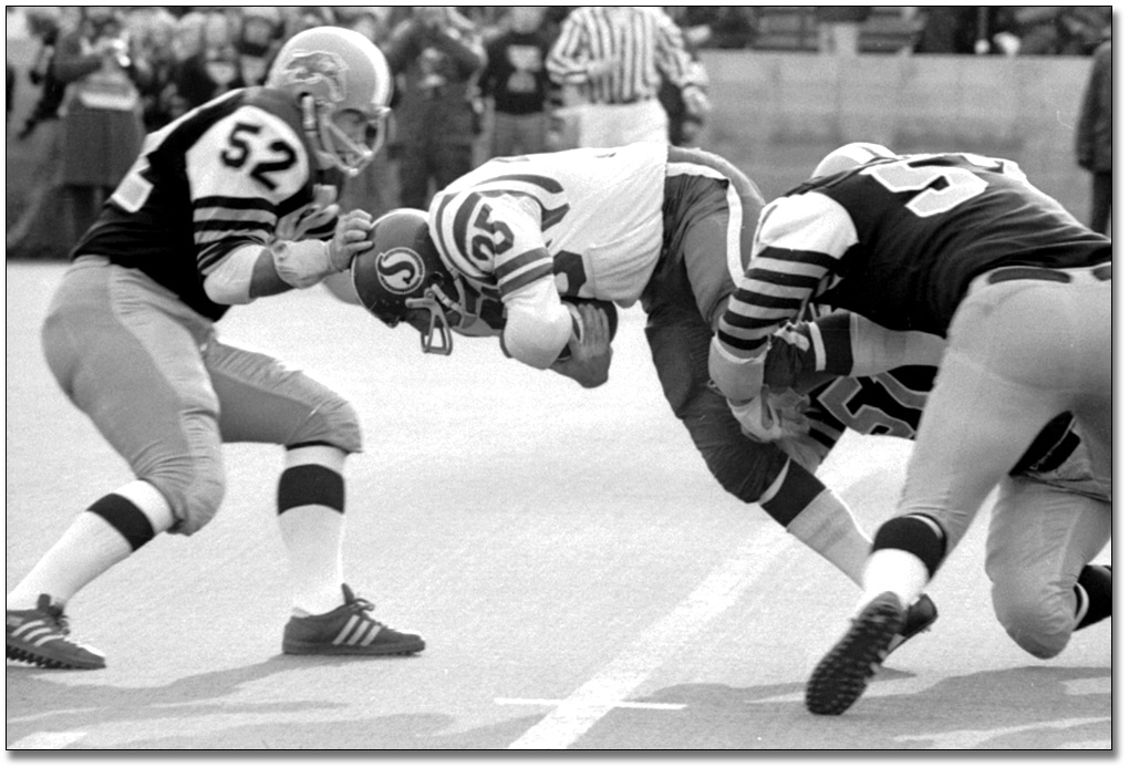 Grey Cup game between Hamilton Tiger Cats and Saskatchewan Roughriders, 1972