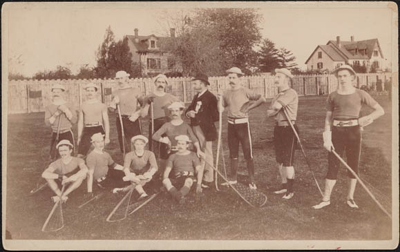 Équipe masculine de crosse [vers 1890]