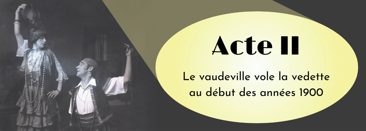 Les acteurs K. McCarthy et Ernest Morgan en 1925 à gauche, et le titre de la page sous la lumière jaune d’un projecteur à droite