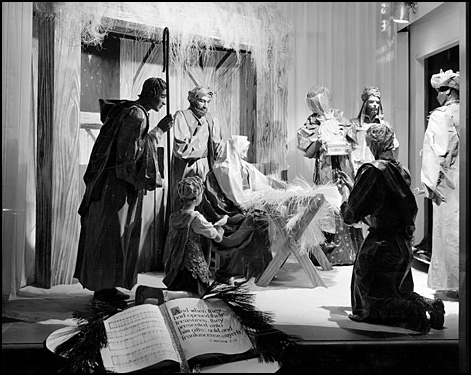 Nativity scene, Toronto, [between 1961 and 1968]