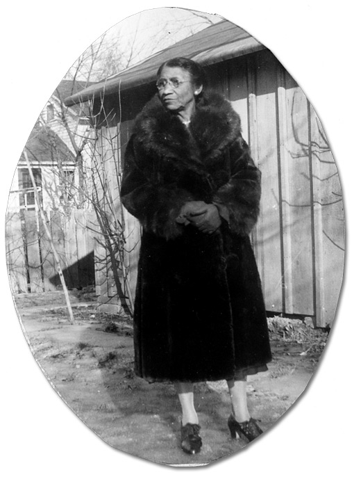 Photographie : Grand-mère McCurdy Davis, [entre 1920 et 1940]