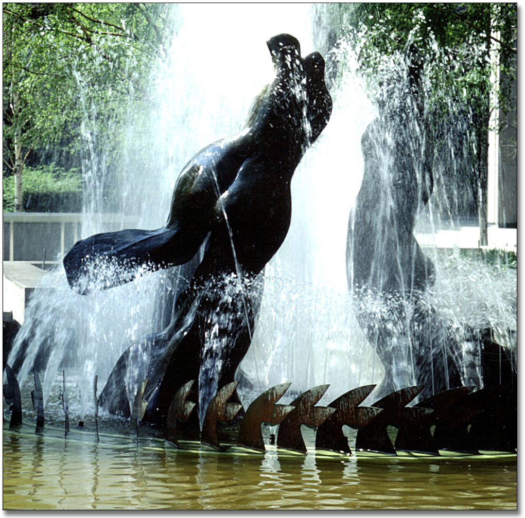Photographie : The Three Graces [Les trois grâces], 1971 (détail)