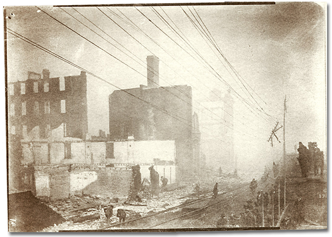 Photographie : Aftermath of the Toronto (?) Fire, [1904] (5)