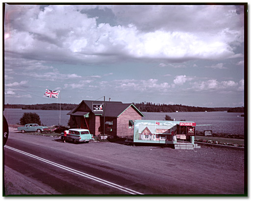 Photographie : Centre de réception, Kenora, 1958