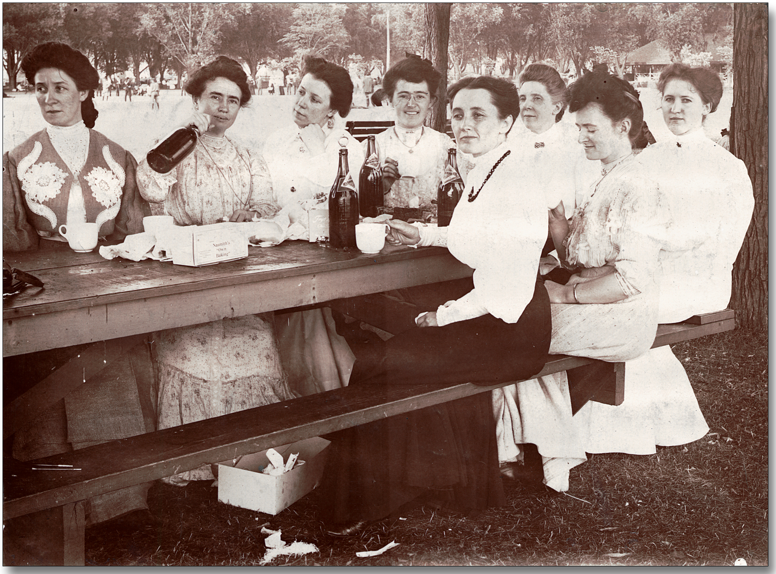 Women at an Eaton's Company mail order office picnic, [ca. 1910]